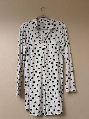 Polka Dot Long-Sleeve Sleepshirt - White with Black Dots